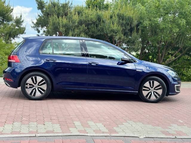 Фольксваген Гольф 2019 в Черновцах на Automoto.ua Синий Фольксваген Гольф, объемом двигателя 0 л и пробегом 140 тыс. км за 11500 $, фото 3 на Automoto.ua