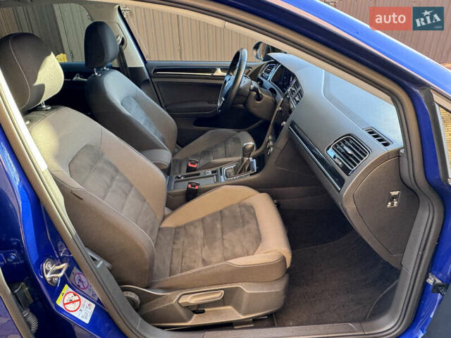 Синий Фольксваген Гольф, объемом двигателя 1.4 л и пробегом 77 тыс. км за 20777 $, фото 15 на Automoto.ua