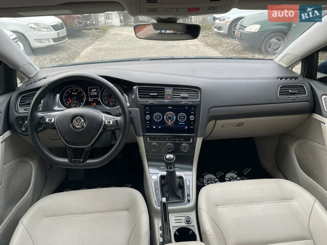 Синий Фольксваген Гольф, объемом двигателя 1.39 л и пробегом 30 тыс. км за 12500 $, фото 8 на Automoto.ua