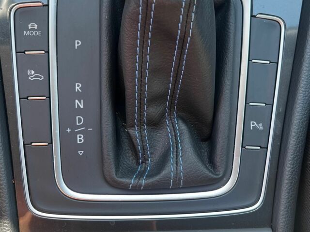 Синий Фольксваген Гольф, объемом двигателя 0 л и пробегом 40 тыс. км за 16400 $, фото 4 на Automoto.ua