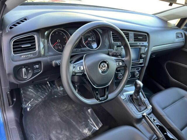 Синий Фольксваген Гольф, объемом двигателя 1.4 л и пробегом 48 тыс. км за 4100 $, фото 9 на Automoto.ua