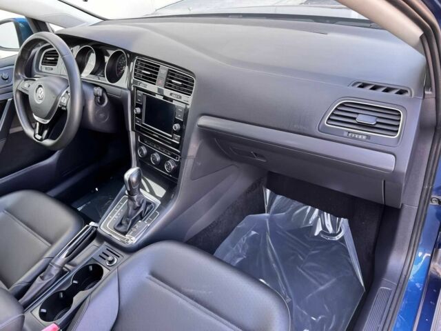 Синий Фольксваген Гольф, объемом двигателя 1.4 л и пробегом 48 тыс. км за 4100 $, фото 8 на Automoto.ua