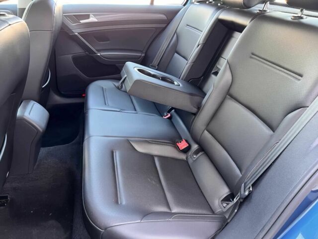 Синий Фольксваген Гольф, объемом двигателя 1.4 л и пробегом 48 тыс. км за 4100 $, фото 12 на Automoto.ua