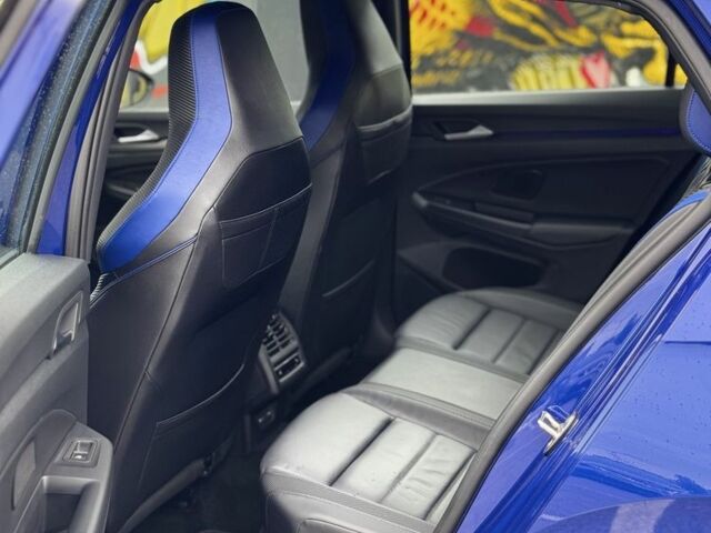 Фольксваген Гольф 2023 в Киеве на Automoto.ua Синий Фольксваген Гольф, объемом двигателя 2 л и пробегом 28 тыс. км за 49500 $, фото 8 на Automoto.ua