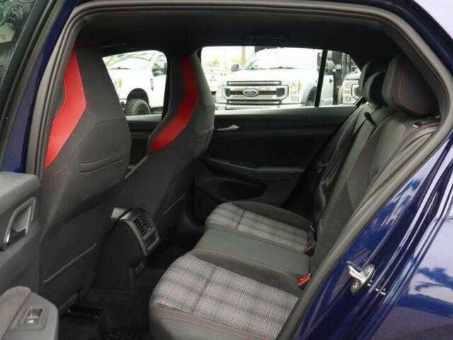 Синий Фольксваген Гольф, объемом двигателя 2 л и пробегом 21 тыс. км за 14000 $, фото 17 на Automoto.ua