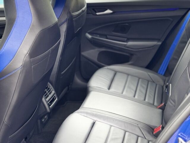 Фольксваген Гольф 2023 в Киеве на Automoto.ua Синий Фольксваген Гольф, объемом двигателя 2 л и пробегом 28 тыс. км за 49500 $, фото 9 на Automoto.ua