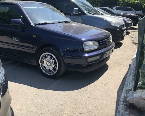 Синій Фольксваген Гольф, об'ємом двигуна 1.8 л та пробігом 180 тис. км за 4000 $, фото 11 на Automoto.ua