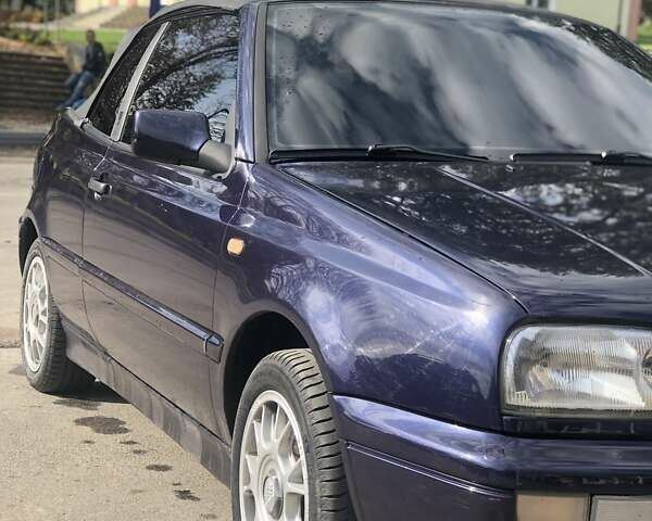 Синій Фольксваген Гольф, об'ємом двигуна 1.8 л та пробігом 180 тис. км за 4000 $, фото 12 на Automoto.ua