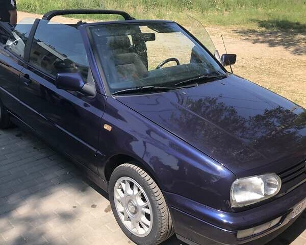 Синій Фольксваген Гольф, об'ємом двигуна 1.8 л та пробігом 180 тис. км за 4000 $, фото 1 на Automoto.ua