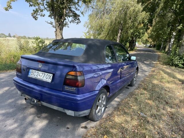 Синий Фольксваген Гольф, объемом двигателя 1.8 л и пробегом 170 тыс. км за 2650 $, фото 6 на Automoto.ua