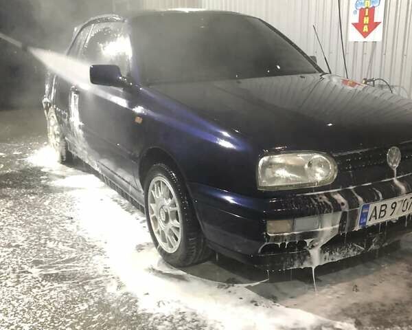 Синій Фольксваген Гольф, об'ємом двигуна 1.8 л та пробігом 180 тис. км за 4000 $, фото 2 на Automoto.ua