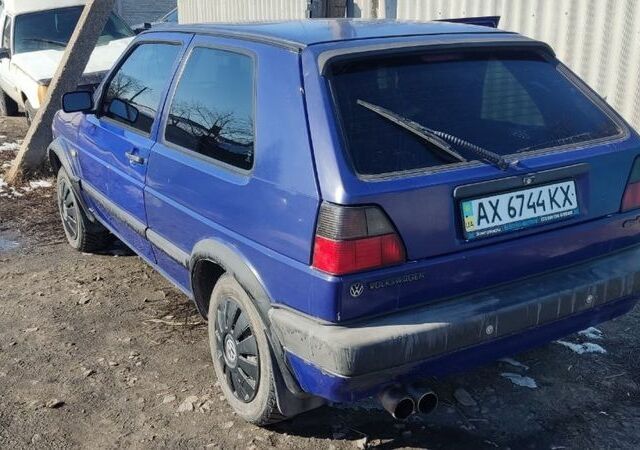 Синий Фольксваген Гольф, объемом двигателя 1.6 л и пробегом 3 тыс. км за 2000 $, фото 2 на Automoto.ua