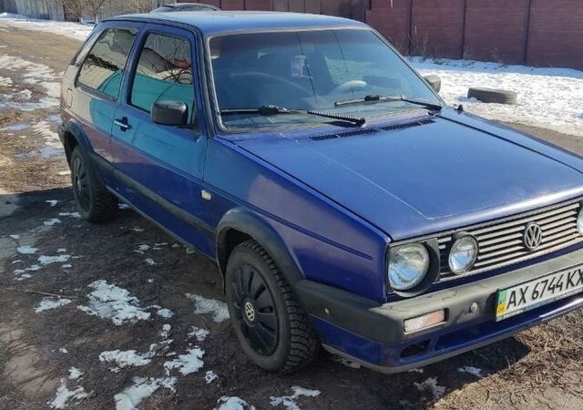Синий Фольксваген Гольф, объемом двигателя 1.6 л и пробегом 3 тыс. км за 2000 $, фото 1 на Automoto.ua