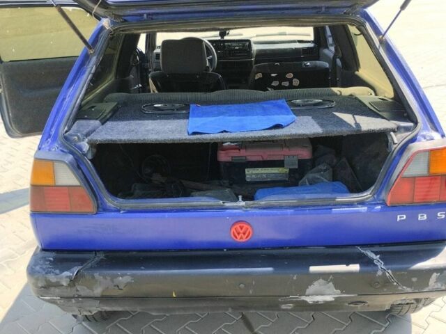 Синий Фольксваген Гольф, объемом двигателя 1.8 л и пробегом 279 тыс. км за 699 $, фото 6 на Automoto.ua