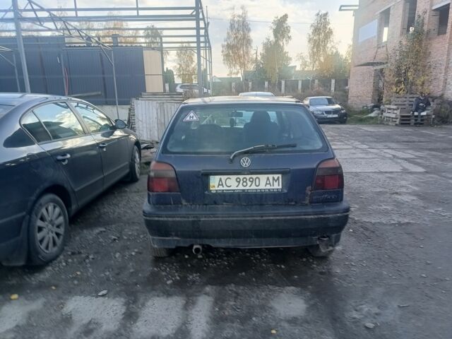 Синий Фольксваген Гольф, объемом двигателя 1.4 л и пробегом 123 тыс. км за 1000 $, фото 2 на Automoto.ua