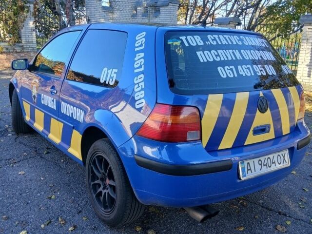 Синий Фольксваген Гольф, объемом двигателя 1.6 л и пробегом 300 тыс. км за 3400 $, фото 4 на Automoto.ua