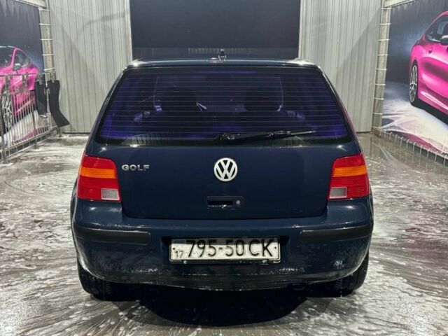Синій Фольксваген Гольф, об'ємом двигуна 1.4 л та пробігом 175 тис. км за 1450 $, фото 3 на Automoto.ua