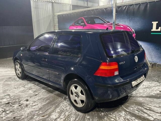 Синій Фольксваген Гольф, об'ємом двигуна 1.4 л та пробігом 175 тис. км за 1450 $, фото 4 на Automoto.ua