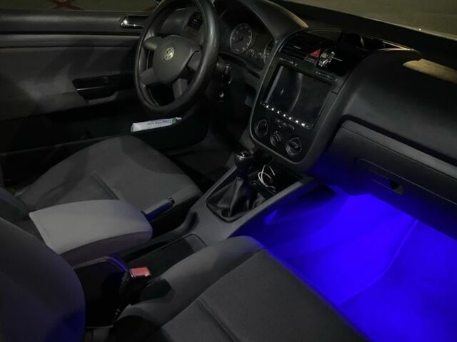 Синій Фольксваген Гольф, об'ємом двигуна 1.4 л та пробігом 217 тис. км за 5700 $, фото 4 на Automoto.ua