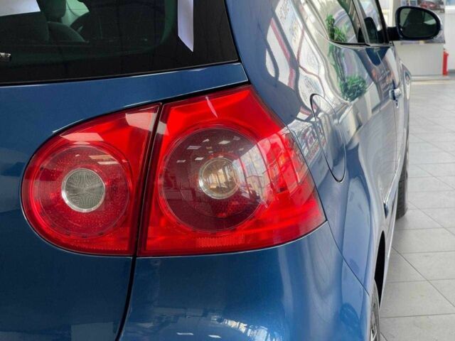 Синий Фольксваген Гольф, объемом двигателя 1.4 л и пробегом 266 тыс. км за 4990 $, фото 9 на Automoto.ua