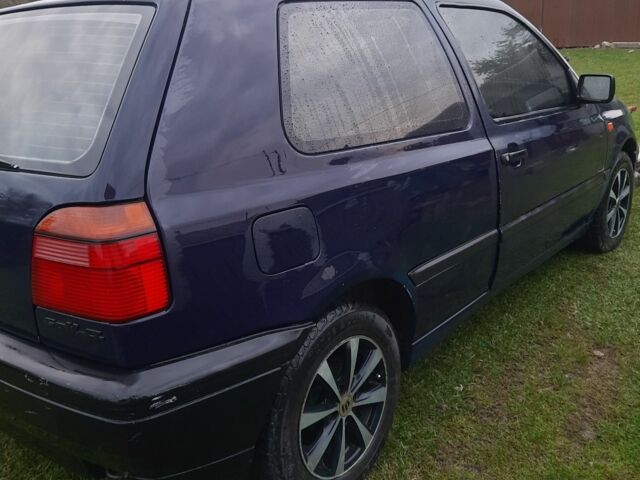 Синий Фольксваген Гольф, объемом двигателя 0 л и пробегом 285 тыс. км за 1500 $, фото 4 на Automoto.ua