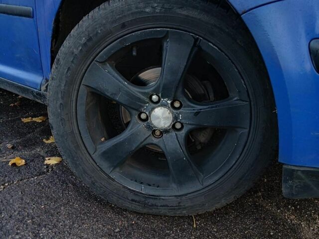 Синій Фольксваген Гольф, об'ємом двигуна 1.9 л та пробігом 320 тис. км за 3700 $, фото 5 на Automoto.ua