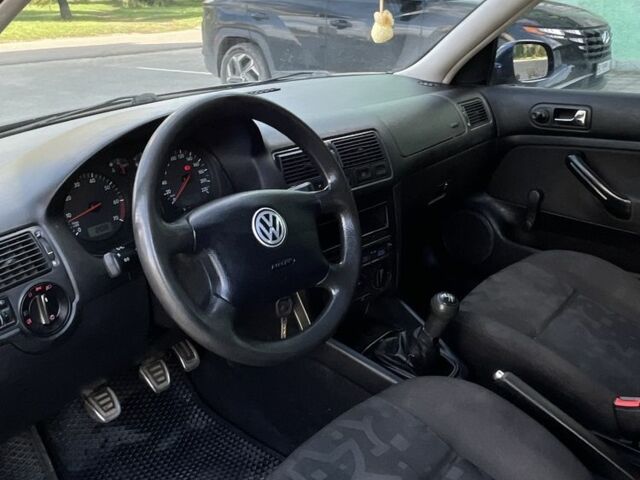 Синий Фольксваген Гольф, объемом двигателя 1.4 л и пробегом 250 тыс. км за 3100 $, фото 9 на Automoto.ua