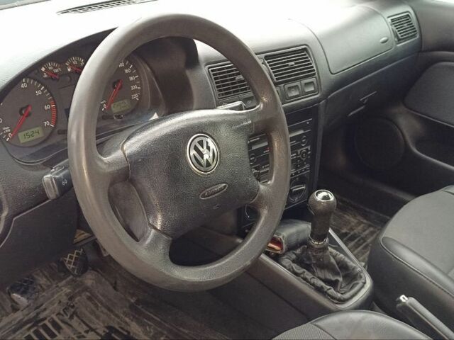 Синий Фольксваген Гольф, объемом двигателя 1.4 л и пробегом 260 тыс. км за 4199 $, фото 6 на Automoto.ua