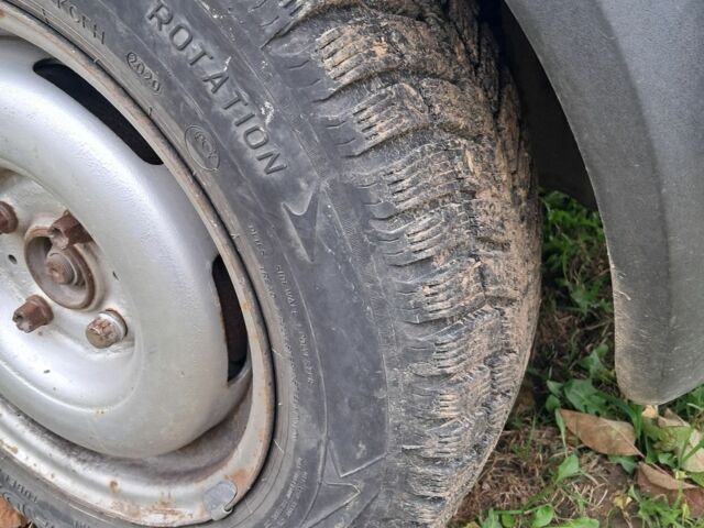 Синій Фольксваген Гольф, об'ємом двигуна 1.6 л та пробігом 200 тис. км за 896 $, фото 2 на Automoto.ua