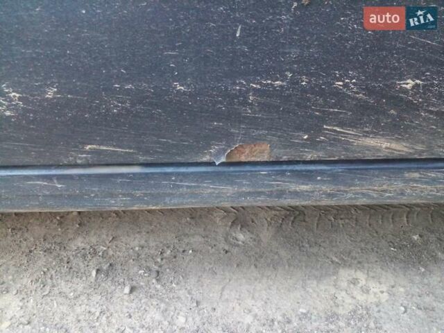 Синий Фольксваген Гольф, объемом двигателя 1.8 л и пробегом 120 тыс. км за 1100 $, фото 5 на Automoto.ua