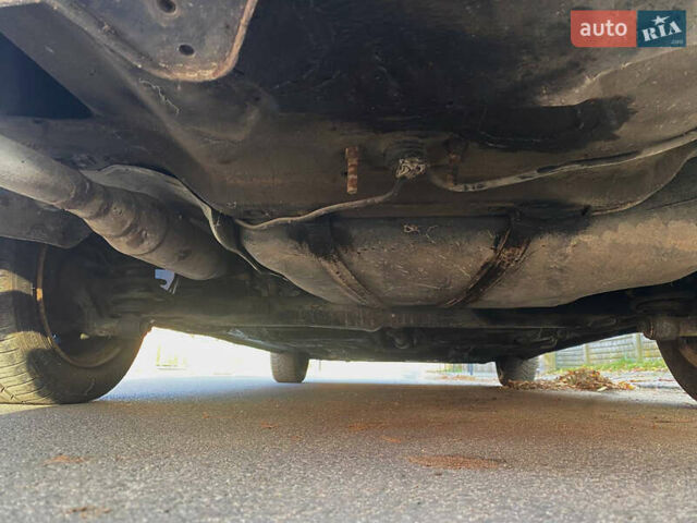 Синий Фольксваген Гольф, объемом двигателя 1.78 л и пробегом 400 тыс. км за 1950 $, фото 9 на Automoto.ua