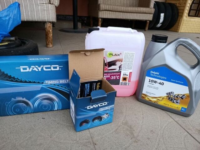 Синій Фольксваген Гольф, об'ємом двигуна 1.8 л та пробігом 295 тис. км за 2200 $, фото 16 на Automoto.ua