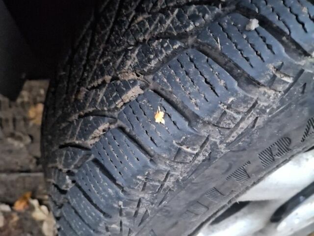 Синий Фольксваген Гольф, объемом двигателя 1.8 л и пробегом 240 тыс. км за 2450 $, фото 6 на Automoto.ua