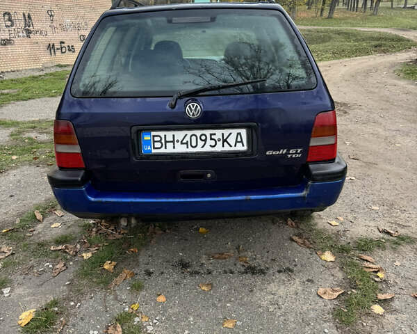 Синий Фольксваген Гольф, объемом двигателя 1.9 л и пробегом 200 тыс. км за 2600 $, фото 3 на Automoto.ua