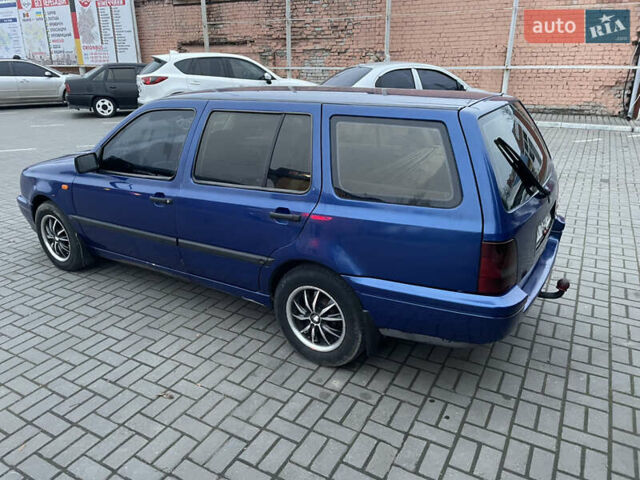 Синий Фольксваген Гольф, объемом двигателя 1.9 л и пробегом 200 тыс. км за 1900 $, фото 7 на Automoto.ua