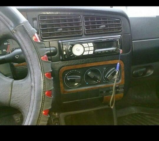 Синій Фольксваген Гольф, об'ємом двигуна 1.8 л та пробігом 500 тис. км за 2600 $, фото 7 на Automoto.ua