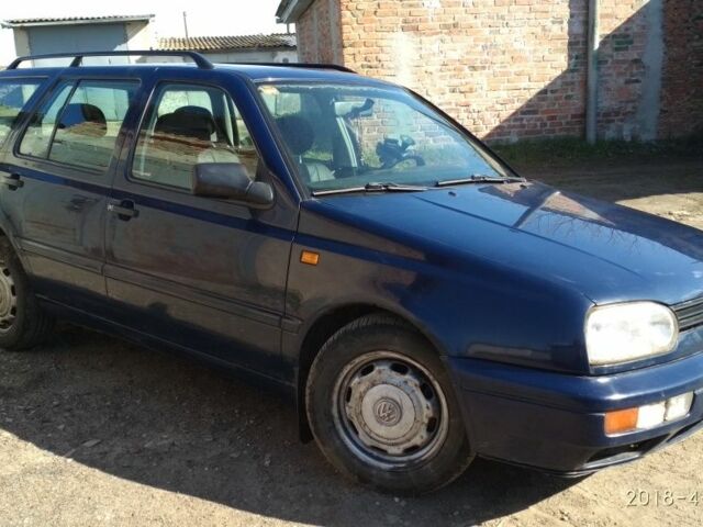 Синій Фольксваген Гольф, об'ємом двигуна 1.8 л та пробігом 500 тис. км за 2600 $, фото 12 на Automoto.ua