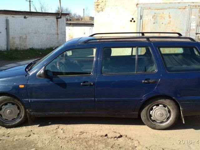 Синій Фольксваген Гольф, об'ємом двигуна 1.8 л та пробігом 500 тис. км за 2600 $, фото 13 на Automoto.ua