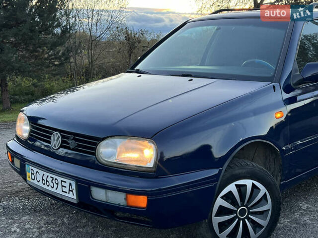 Фольксваген Гольф 1996 в Дрогобыче на Automoto.ua Синий Фольксваген Гольф, объемом двигателя 1.9 л и пробегом 229 тыс. км за 2400 $, фото 7 на Automoto.ua