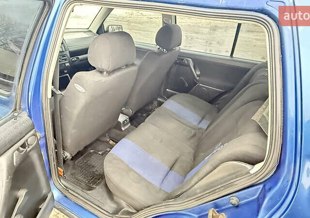 Синій Фольксваген Гольф, об'ємом двигуна 1.78 л та пробігом 245 тис. км за 2500 $, фото 11 на Automoto.ua