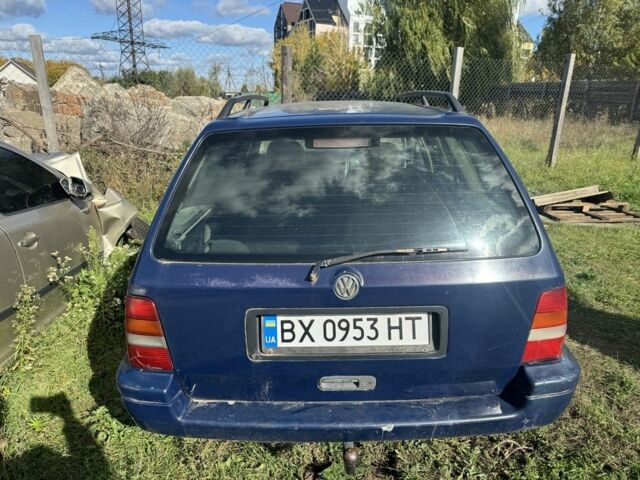 Синий Фольксваген Гольф, объемом двигателя 1.9 л и пробегом 356 тыс. км за 1850 $, фото 4 на Automoto.ua