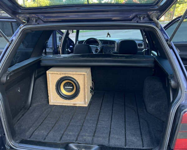 Синий Фольксваген Гольф, объемом двигателя 1.9 л и пробегом 379 тыс. км за 3150 $, фото 13 на Automoto.ua