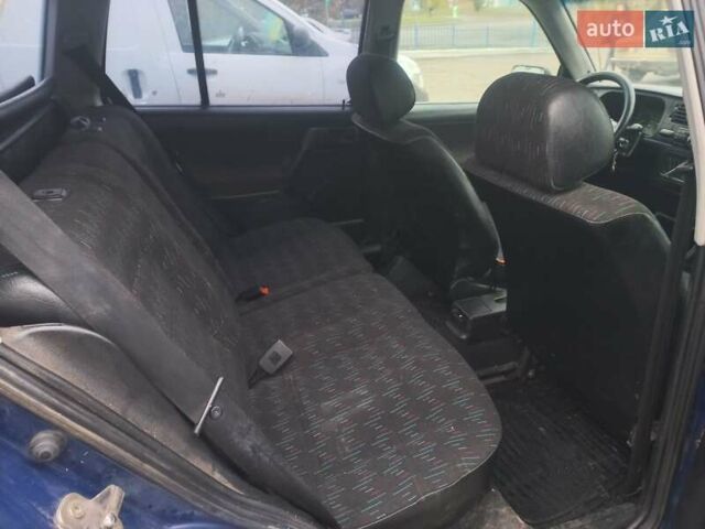 Синій Фольксваген Гольф, об'ємом двигуна 1.9 л та пробігом 400 тис. км за 2300 $, фото 14 на Automoto.ua