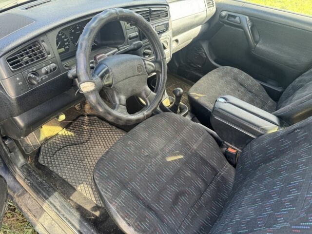 Синий Фольксваген Гольф, объемом двигателя 1.9 л и пробегом 356 тыс. км за 1850 $, фото 8 на Automoto.ua