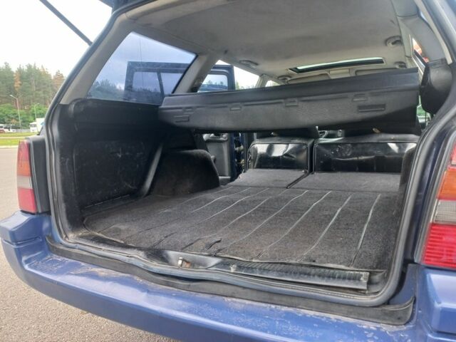 Синий Фольксваген Гольф, объемом двигателя 1.9 л и пробегом 380 тыс. км за 2500 $, фото 11 на Automoto.ua