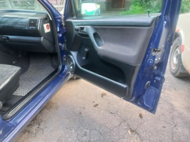 Синий Фольксваген Гольф, объемом двигателя 1.9 л и пробегом 380 тыс. км за 2500 $, фото 19 на Automoto.ua