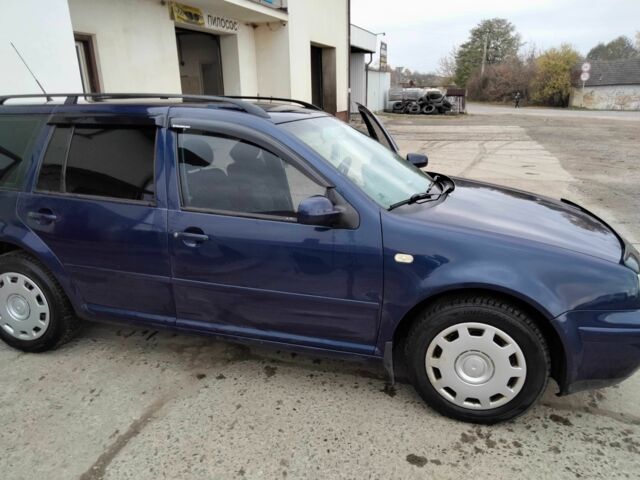 Синій Фольксваген Гольф, об'ємом двигуна 1.6 л та пробігом 190 тис. км за 3800 $, фото 1 на Automoto.ua