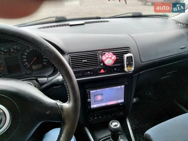 Фольксваген Гольф 1999 в Шумск на Automoto.ua Синий Фольксваген Гольф, объемом двигателя 1.6 л и пробегом 190 тыс. км за 3800 $, фото 15 на Automoto.ua