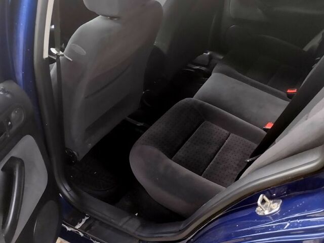 Синий Фольксваген Гольф, объемом двигателя 1.4 л и пробегом 210 тыс. км за 3499 $, фото 2 на Automoto.ua