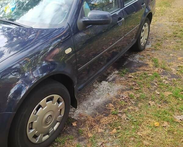 Синий Фольксваген Гольф, объемом двигателя 1.9 л и пробегом 280 тыс. км за 3400 $, фото 9 на Automoto.ua